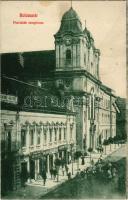 Kolozsvár, Cluj; Piaristák temploma, Hermann Herman, Somi Imréné, Muntyán Péter üzlete, magyar zászló / church, shops, Hungarian flag (fl)