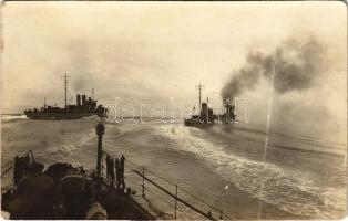 Osztrák-magyar haditengerészeti torpedónaszádok / K.u.K. Kriegsmarine Torpedoboote / Austro-Hungarian Navy torpedo boats. photo (fa)