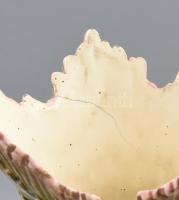 Szecessziós majolika váza, gazdag ornamentikus díszítéssel, inda formájú fülekkel, sorszámmal jelezv...