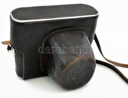 cca 1960-1970 Zenit-E szovjet fényképezőgép, Helios-44 2/58 objektívvel, eredeti dobozában, leáíráss...