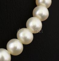 Hófehér édesvizi gyöngysor 14K arany (Au) csattal d: 6,2-67 mm, 19 cm, 10,9 g