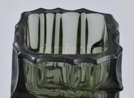 Vladislav Urban retró füstüveg váza. Anyagában színezett, jelzés nélkül, hibátlan, m: 14 cm