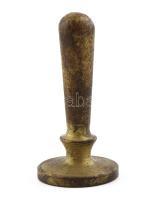 Monogramos réz pecsétnyomó, h: 3,5 cm