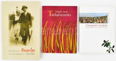 Gáspár Anna 3 db DEDIKÁLT könyve: Farkasréti kirakós. Szubjektív tájtörténet; Tárlatvezetés; Naspolya. Családi emlékkönyv 1810-2016. Bp., 2013-2018, szerző kiadás. Kiadói papírkötés.