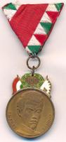 1948. "48-as Díszérem" részben zománcozott bronz kitüntetés mellszalagon T:AU,XF kis zománchiba, kopottas mellszalag  Hungary 1948. "Medal of Honour commemorating 1848-1849" enamelled bronze decoration with ribbon C:AU,XF small enamel error, slightly worn ribbon NMK 528.