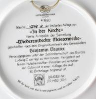 Hutschenreuther porcelán fali dísztányér, Benjamin Vautier - "In der Kirche" mintával. Mat...