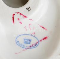 Gombát szedő lány porcelán figura, jelzéssel, hibátlan, m: 15 cm