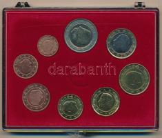 Belgium 1999-2004. 1c-2E (8xklf) forgalmi összeállítás műanyag dísztokban T:UNC,AU Belgium 1999-2004. 1 Cent - 2 Euro (8xdiff) coin set in plastic case C:UNC,AU