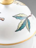 Hollóházi virágmintás fedeles váza, jelzett, hibátlan, m: 38 cm