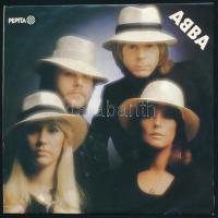 2 Db ABBA kislemez, ABBA - Chiquitita c/w Lovelight, Vinyl, 7", 45 RPM, Single, Stereo 1979 Magyarország (VG+), ABBA - Knowing Me, Knowing You, Vinyl, 7", 45 RPM, Single, 1977 Magyarország (VG+)