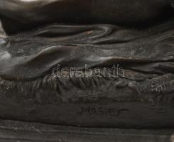 Jean Pierre Masier (1878-1957) francia szobrász: Nő gyermekkel és sassal. Patinázott bronz. Jelezve:...