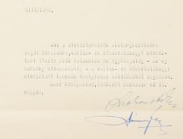 1948 Ortutay Gyula (1910-1978) néprajzkutató, vallás- és közoktatásügyi miniszter Dinnyés-kormányban...