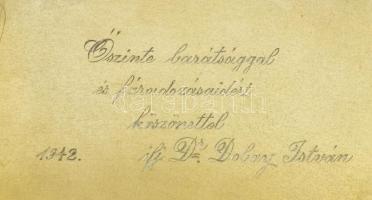 Ezüst (Ag) cigaretta tárca, jelzéssel, kis kopással, benne ajándékozási bejegyzéssel: "Őszinte ...