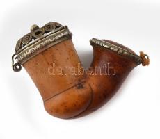 Antik tajtékpipa, díszes fém szerelékkel, néhol sérüléssel, h: 46 cm