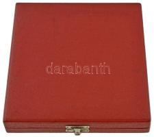 1969. "Velence-tavi Vízisport Szövetség Agárd 1969" fém plakett tokban, M4 szörf rátéttel ...