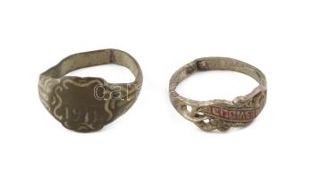 Orosz Birodalom ~1914. 2 darab bronz katonai gyűrű, egyik deformált Russian Empire ~1914. 2 bronze military ring, one demaged