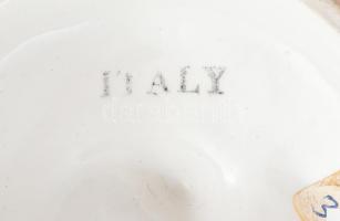 Olasz figurális mogyorókínáló, jelzéssel, kis kopással, m: 15 cm