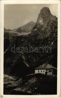 1931 Tátra, Magas-Tátra, Vysoké Tatry; Zöldtavi menház és a Karbunkulus torony / Utulna zeleného plesa a Jastrabá (EK)