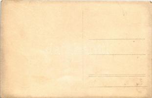 Fedorov orosz zenekara. Foto Sebes Erzsébet körút 20. / Russian music band in Budapest. photo