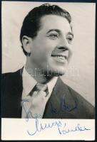 Mucsi Sándor (1926-2006) színész, énekes aláírt fotója, 6x9 cm