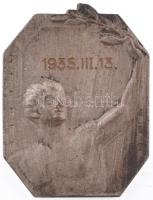 1935. &quot;Műegyetemi Athletikai és Football Club Versenydíja&quot; ezüstözött bronz díjérem &quot;1935. III. 13.&quot; gravírozással (33x25mm) T:XF,VF patina, kopott ezüstözés