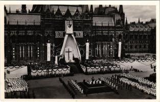 1938 Budapest V. Országház, Szent István Jubileumi Év 1038-1938 (fa)