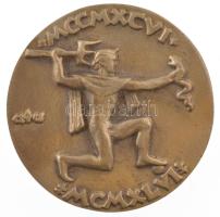 Csúcs Ferenc (1905-1999) 1946. "Dr. Faludy Géza" öntött fém plakett "GEYSA FALUDY DOC...