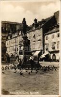 Dubrovnik, Ragusa; Gundulicev Spomenik / monument