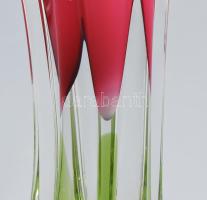 Nagyméretű Chribska színátmenetes üvegváza, terv.: Josef Hospodka. Aljánál kis pattanással, jelzés n...