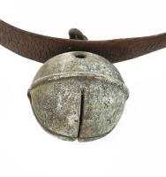 Antik bikakolomp, nagy méretű, korának megfelelő állapotban, h: 125 cm