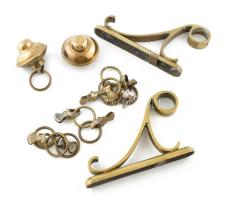 Réz karnis, függönytartó garnitúra. egy pár karnis, végzárókkal, 10 réz függönykarika csipesszel. Ké...