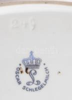 Oscar Schlegelmilch aranymintás kínáló, jelzéssel, kis kopással, 24,5 x 17 cm