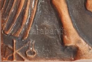 Kő Pál (1941-2020): Fehér László lovat lopott. Bronz fali dísz, relief. Jelzett. 20x32 cm