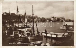 Helgoland Harbour, ships (fl)