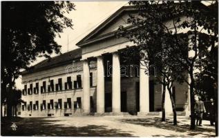 Szekszárd, Komitatshaus / megyeháza (Tervezte Pollack Mihály)