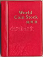 "World Coin Stock" piros műbőr érmetartó album, benne 9db fix berakólappal, laponként 12db 3x3cm-es férőhellyel, használt állapotban