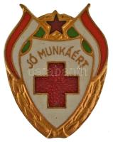 ~1950-1955. "Jó munkáért" zománcozott fém Vöröskeresztes jelvény (~33x25mm) T:AU