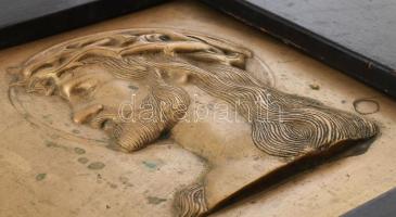 Antik bronz szentkép 18x29 cm, fa keretben 30,5 x 41 cm, kopással, szép állapotban