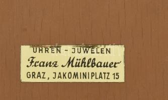 Junghans kandallóóra, kulcs nélkül, két lábhiánnyal, cca 1970, kis kopással, 35x17 cm