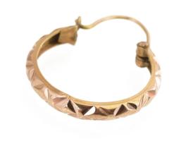 14K arany (Au) nyaklánc (kettészakadt) + 1 fél pár 14K fülbevaló össz 4,72 g