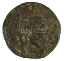 Római Birodalom / Ticinum (Pavia) / I. Constantinus 318-319. Follis (2,92g) T:XF,VF Roman Empire / Ticinum (Pavia) / Constantine I 318-319. Follis "IMP CONSTAN-[TINVS AVG] / VICTORIAE LAETAE PRINC PERP - PT" (2,92g) C:XF,VF