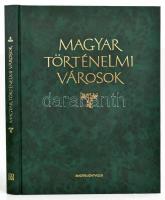 Magyar történelmi városok. Szerk.: Karádi Ilona. Bp., 2001, Magyar Könyvklub. Gazdag képanyaggal illusztrált. Kiadói kartonált papírkötésben, jó állapotban.