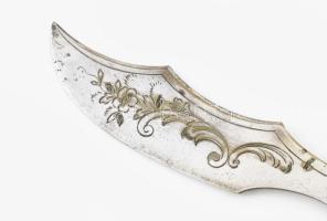 Ezüst (Ag) kés, jelzéssel, h: 20,5 cm, bruttó: 45 g