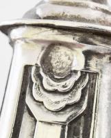 Ezüst (Ag) cukorszóró kanál, jelzéssel, h: 17 cm, bruttó: 37 g