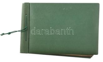 Reklámrajongói gyűjtemény. Albumba ragasztva 1919-1945 közötti újságokból kivágott szignós reklámok,...