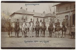 1907 Eszék, Essegg, Osijek; Artilleriekaserne Equitation 1906-1907 / Tüzérségi laktanya lovaskatonái / cavalry of the artillery barracks. military photo (EK)