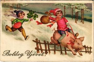 1938 Boldog Újévet / New Year greeting art postcard with pigs and children (EK)