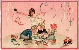 1939 Boldog Újévet / New Year greeting art postcard, children's party s: Kerckhoff (EK)