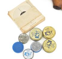 Szovjet IZS-38 légpuska, jelzett, jó állapotban, h: 104 cm + hozzá 7 doboz lövedék és papír céltáblá...