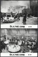 cca 1983 Federico Fellini ,,És a hajó megy" című olasz filmjének jelenetei, 4 db produkciós filmfotó ezüst zselatinos fotópapíron, a használatból eredő (esetleges) kisebb hibákkal, 18x24 cm